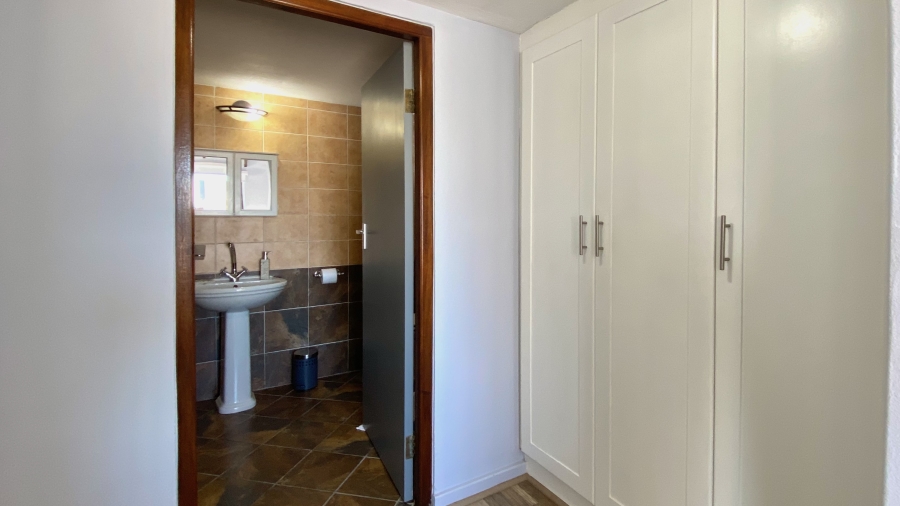 3 Bedroom Property for Sale in Dwarskersbos Western Cape